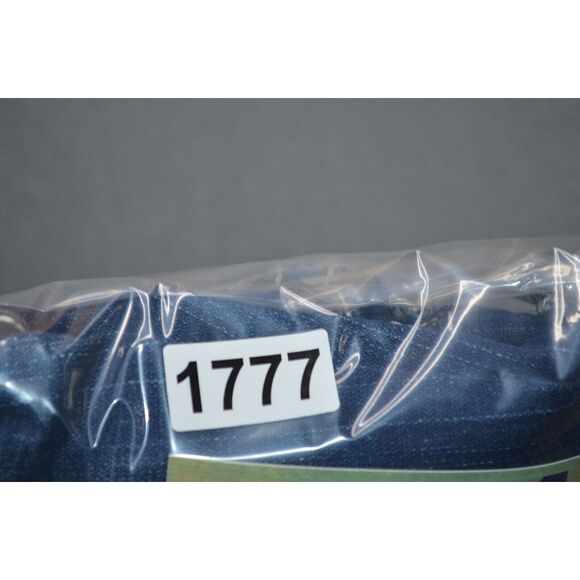 True Religion Womens 26 Distressed Skinny Fit Jeans W10592NBT Contrast Thread - Picture 10 of 10